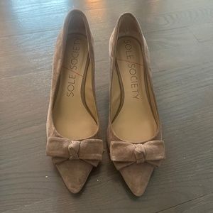 Sole society suede heels with bow.